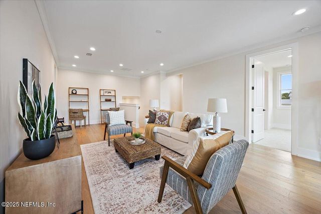 130 WHISTLING PALM Court, Ponte Vedra, FL 32081