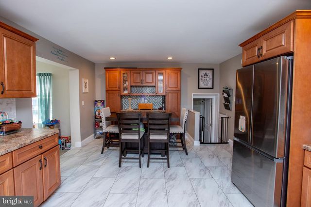 277 EDWARDS DR, King Of Prussia, PA 19406