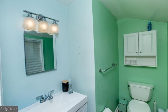 277 EDWARDS DR, King Of Prussia, PA 19406