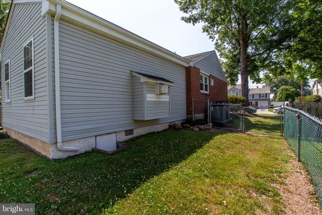 277 EDWARDS DR, King Of Prussia, PA 19406
