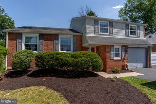 277 EDWARDS DR, King Of Prussia, PA 19406