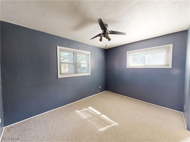 559 Sycamore Drive, Euclid, OH 44132