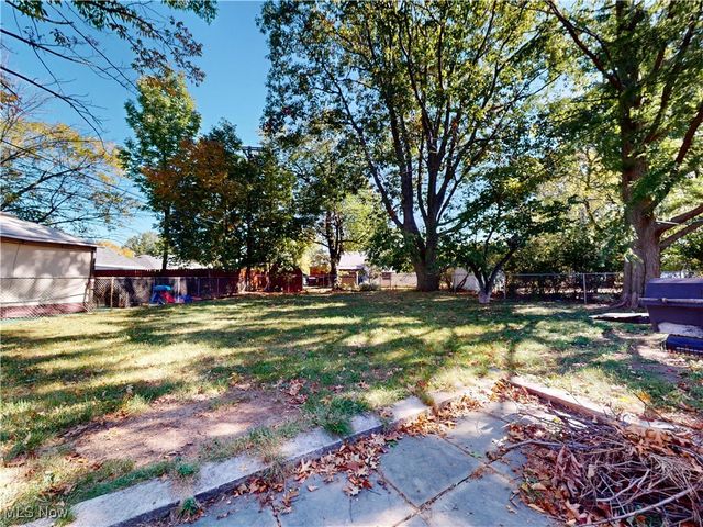 559 Sycamore Drive, Euclid, OH 44132