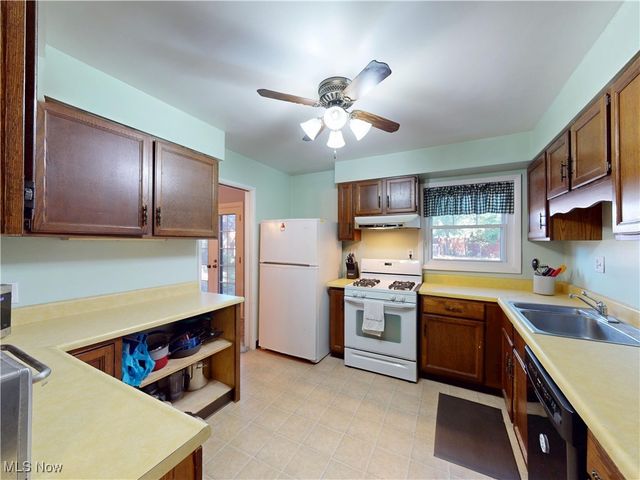 559 Sycamore Drive, Euclid, OH 44132