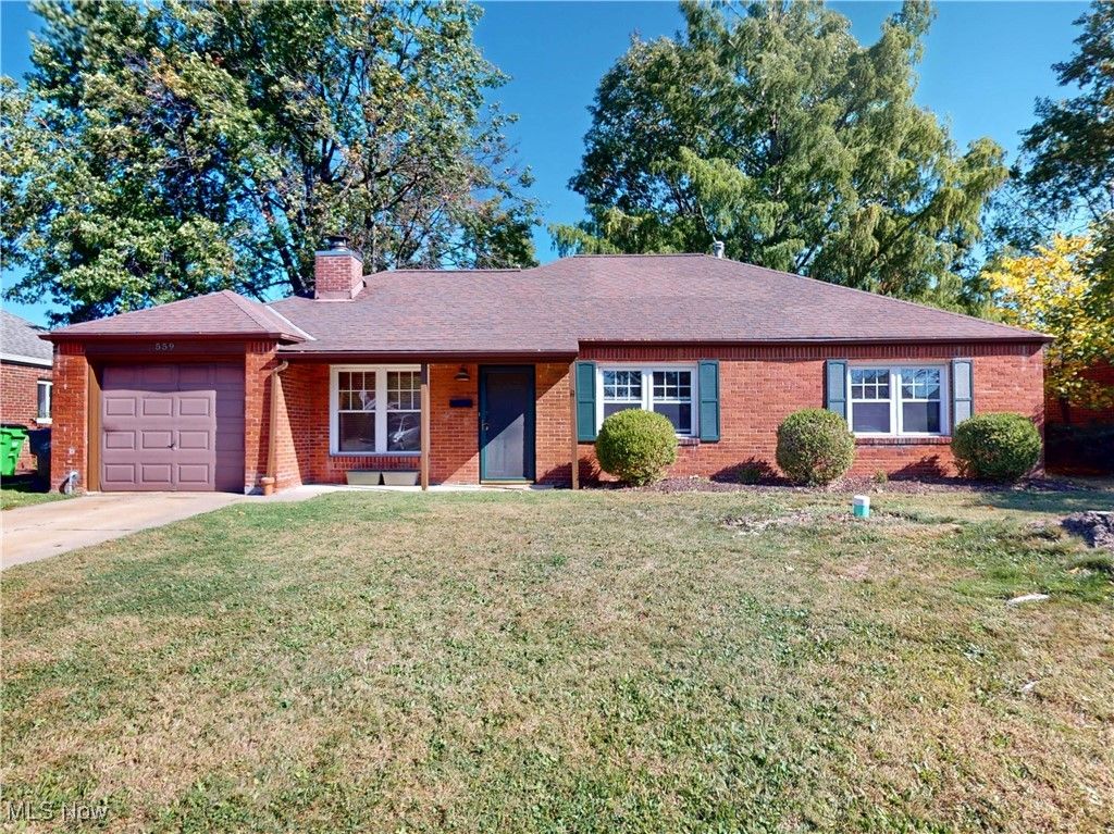 559 Sycamore Drive, Euclid, OH 44132