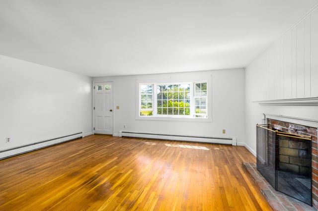 12 Lockwood Drive, South Dennis, MA 02660