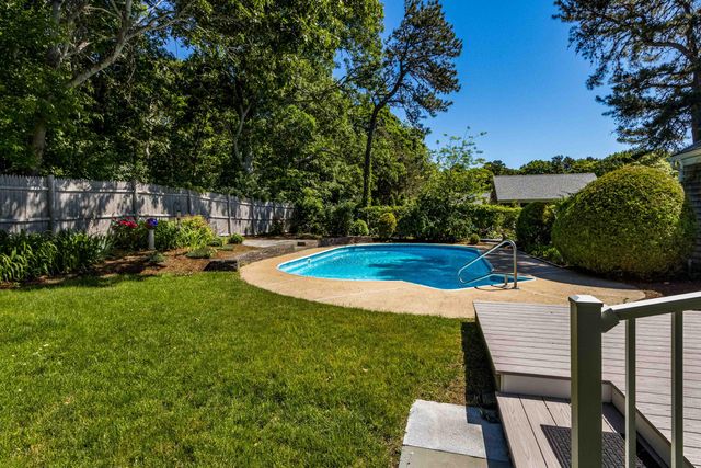 12 Lockwood Drive, South Dennis, MA 02660