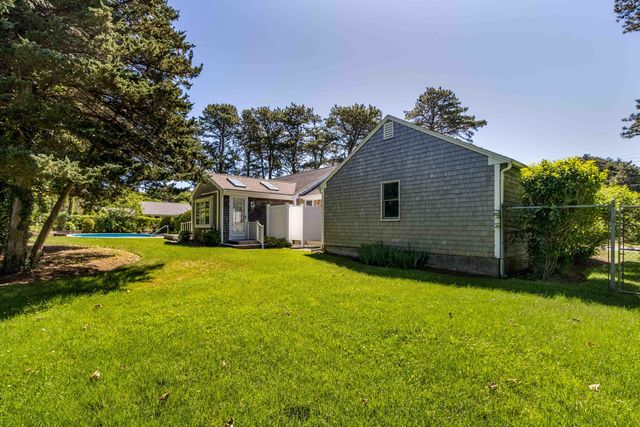12 Lockwood Drive, South Dennis, MA 02660