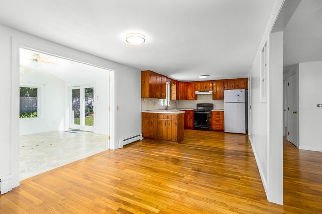 12 Lockwood Drive, South Dennis, MA 02660