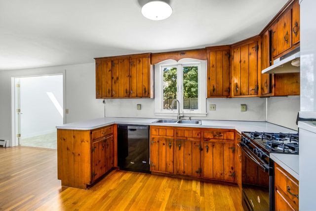 12 Lockwood Drive, South Dennis, MA 02660