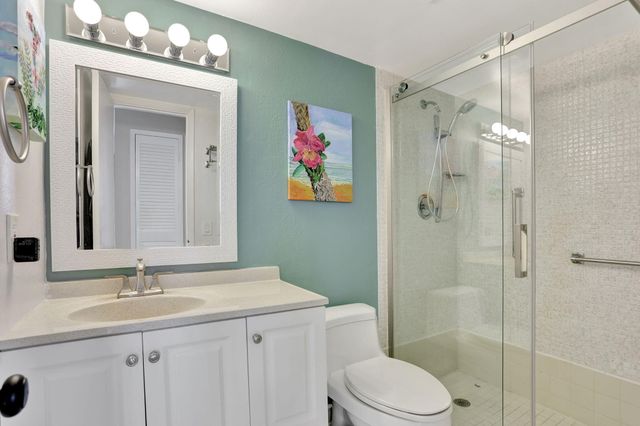 2731 NE 14th Street Causeway 702, Pompano Beach, FL 33062