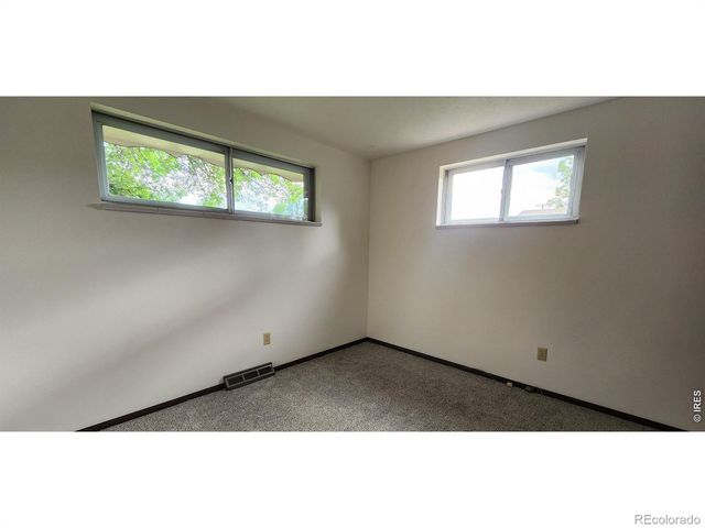 521 W 33rd Street, Loveland, CO 80538