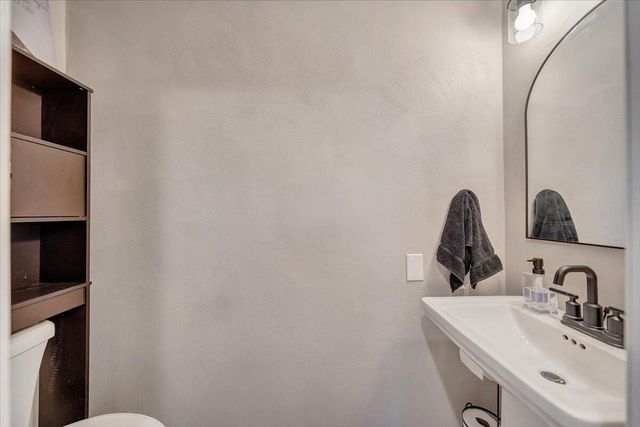 264 Bonavista RD, Salem, VA 24153