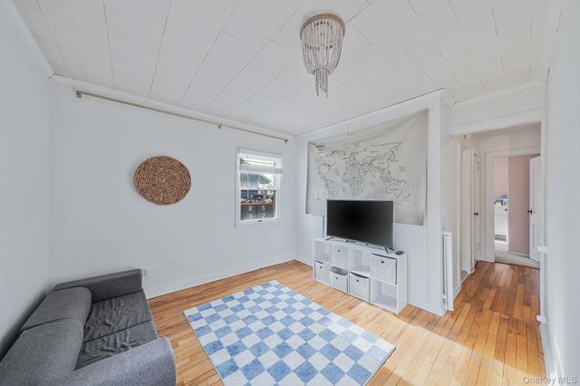 114 Monroe Avenue, Patchogue, NY 11772