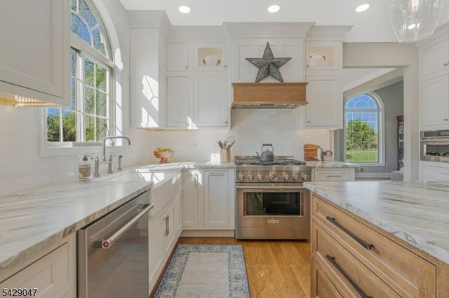 26 Lehigh Rd, Branchburg Twp., NJ 08853