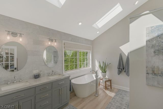 26 Lehigh Rd, Branchburg Twp., NJ 08853