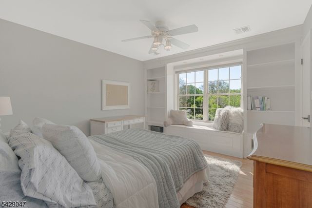 26 Lehigh Rd, Branchburg Twp., NJ 08853