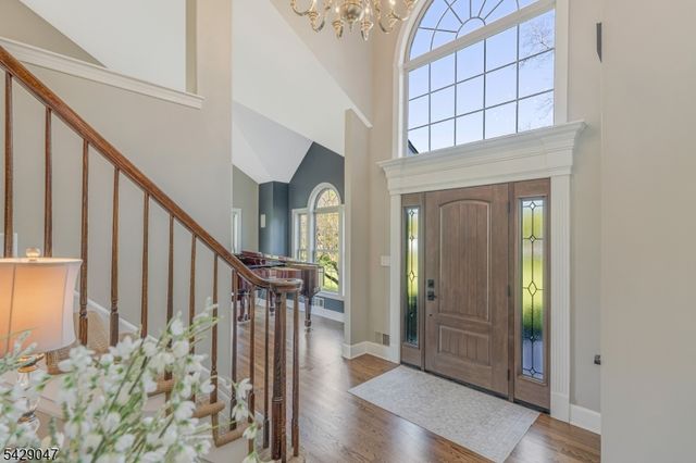 26 Lehigh Rd, Branchburg Twp., NJ 08853