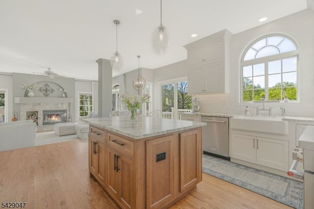 26 Lehigh Rd, Branchburg Twp., NJ 08853