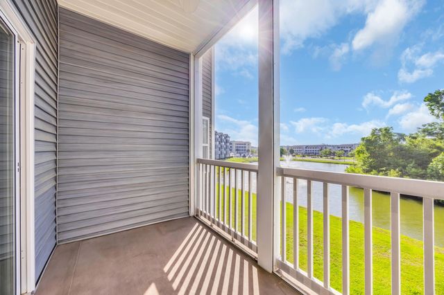 131 Way Pointe Ridge Ave Unit Q14, Little River, SC 29566