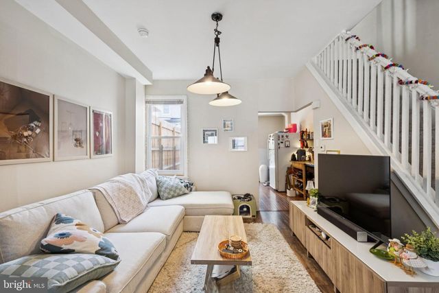 103 KINGSLEY ST, Philadelphia, PA 19127