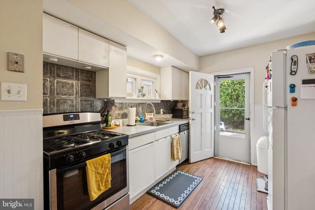 103 KINGSLEY ST, Philadelphia, PA 19127