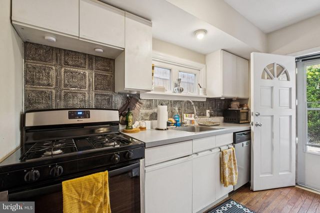 103 KINGSLEY ST, Philadelphia, PA 19127