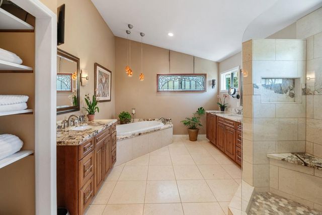 5073 Sea Mist Ct., San Diego, CA 92121