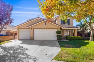 2812 W Oldfield Street, Lancaster, CA 93536