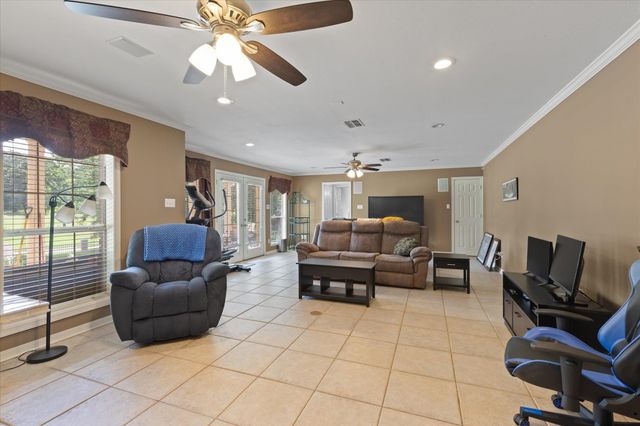 3722 Ben Hogan, Longview, TX 75605