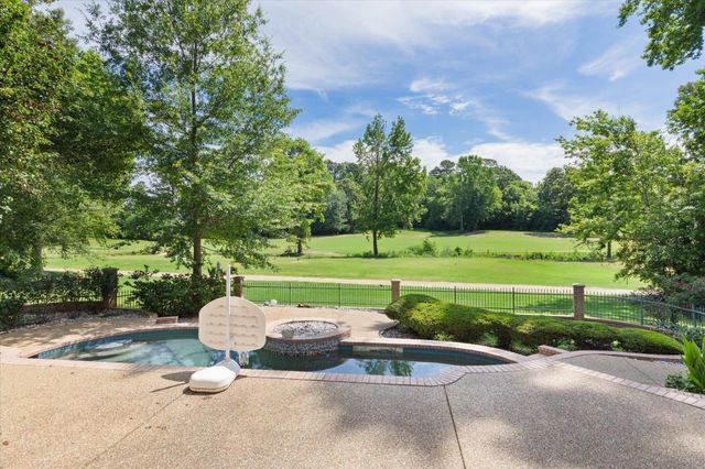 3722 Ben Hogan, Longview, TX 75605