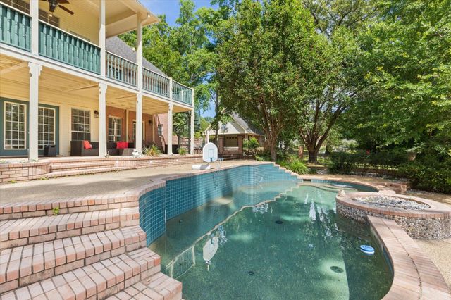 3722 Ben Hogan, Longview, TX 75605