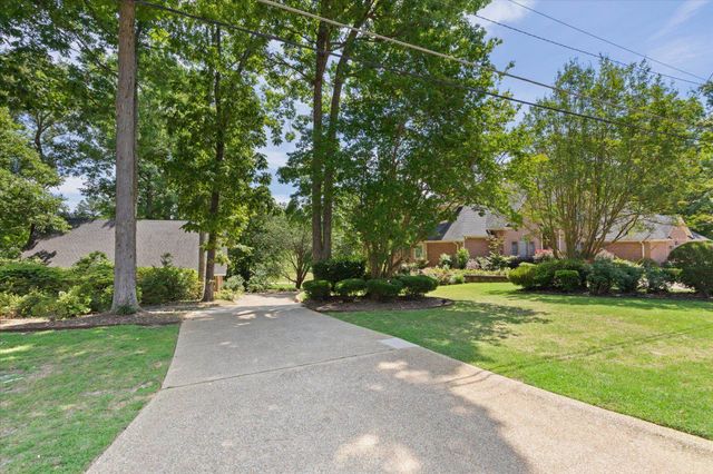 3722 Ben Hogan, Longview, TX 75605