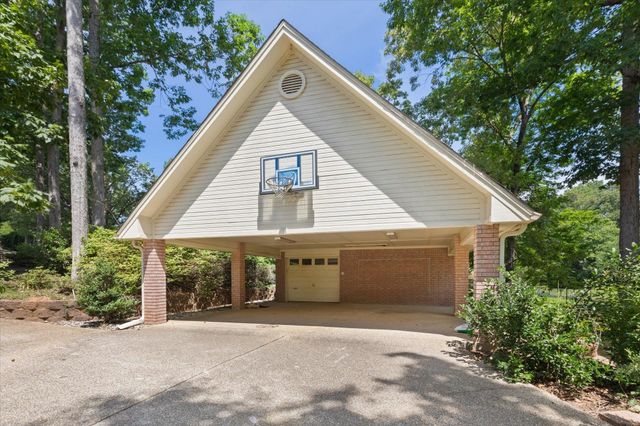 3722 Ben Hogan, Longview, TX 75605