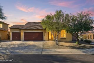 11287 W Olivaceous Road, Marana, AZ 85653