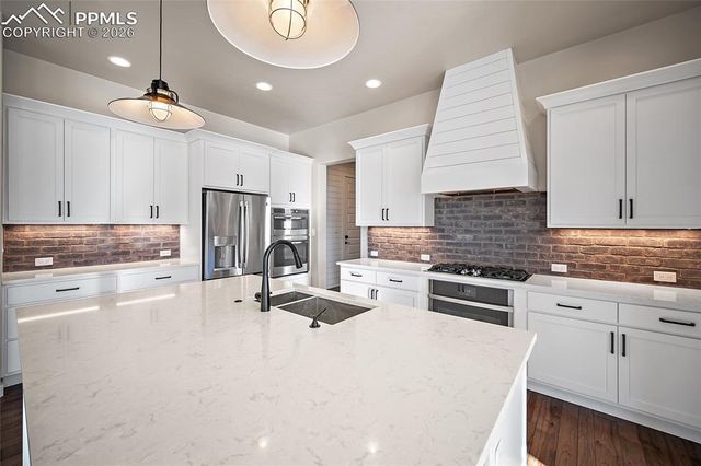 12598 Pensador Drive, Colorado Springs, CO 80921