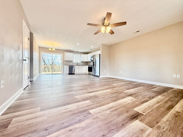 4446 Stonewall RD, Roanoke, VA 24017