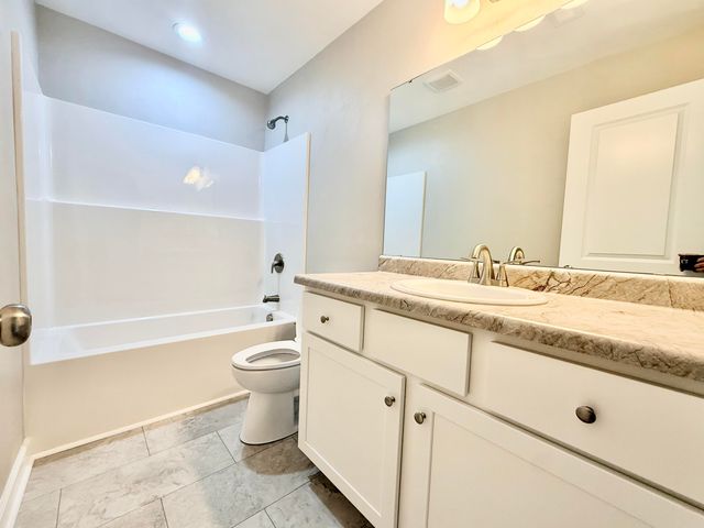 4446 Stonewall RD, Roanoke, VA 24017