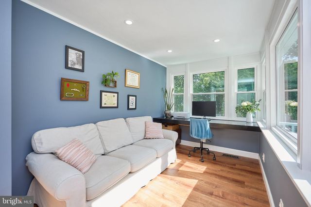 10123 DWIGHT AVE, Fairfax, VA 22032