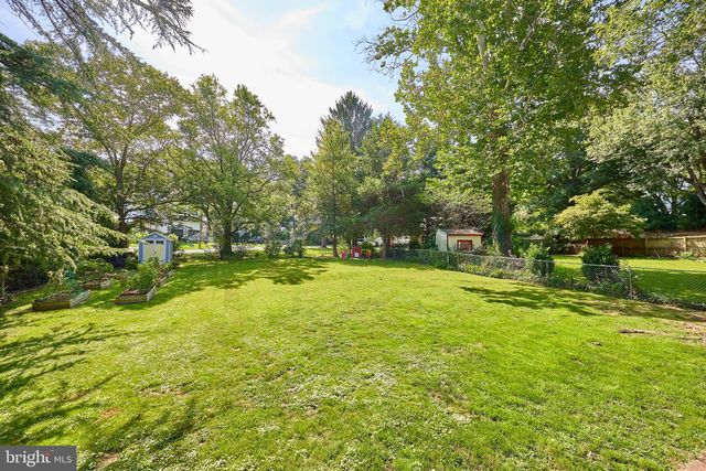 10123 DWIGHT AVE, Fairfax, VA 22032