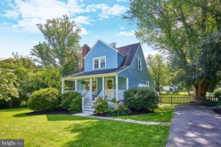 10123 DWIGHT AVE, Fairfax, VA 22032