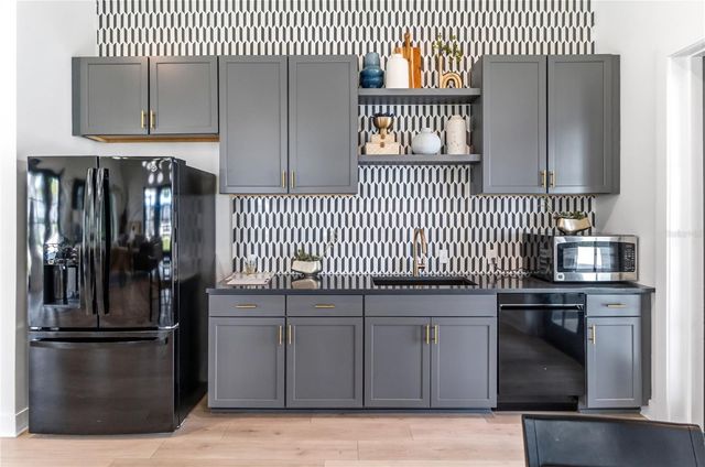 7254 KODIAK LANE, Sarasota, FL 34240