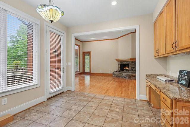 621 Crystal Bay Drive, Denton, NC 27239