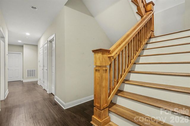 621 Crystal Bay Drive, Denton, NC 27239