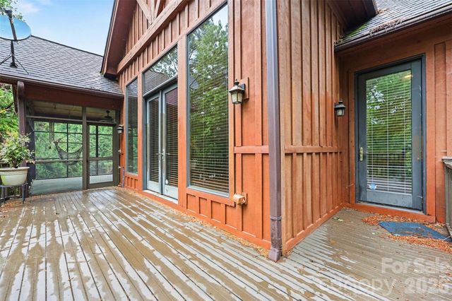 621 Crystal Bay Drive, Denton, NC 27239