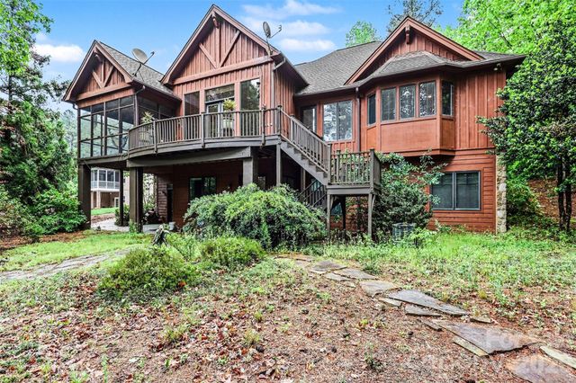 621 Crystal Bay Drive, Denton, NC 27239