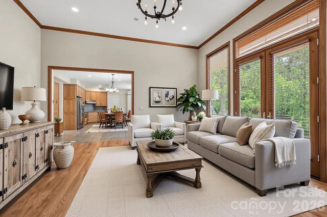 621 Crystal Bay Drive, Denton, NC 27239