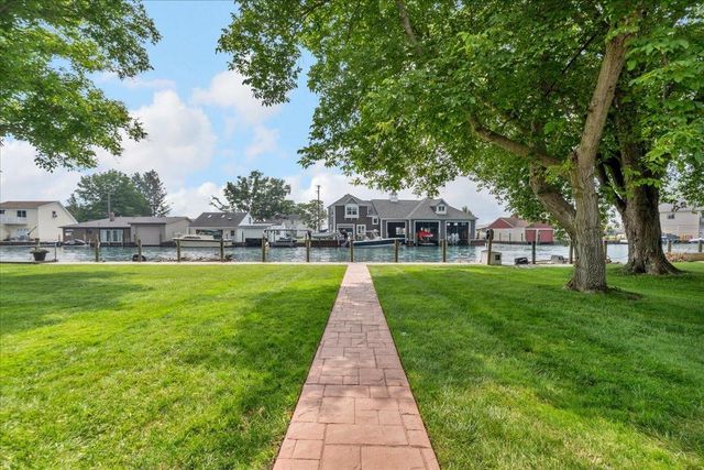 7315 Flamingo Street, Clay, MI 48001