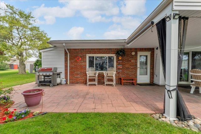 7315 Flamingo Street, Clay, MI 48001