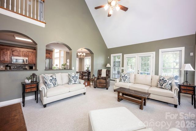 5523 Weavers Row, Gastonia, NC 28056